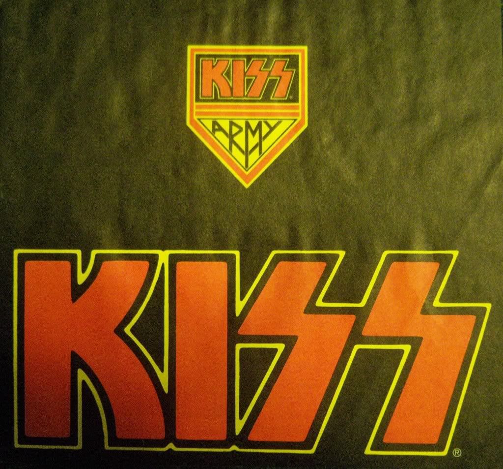KISS-Dynasty-insert.jpg