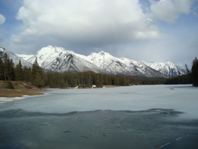2011年4月加拿大西部山脈公園之旅-17 <wbr>(Lake <wbr>Minnewanka)
