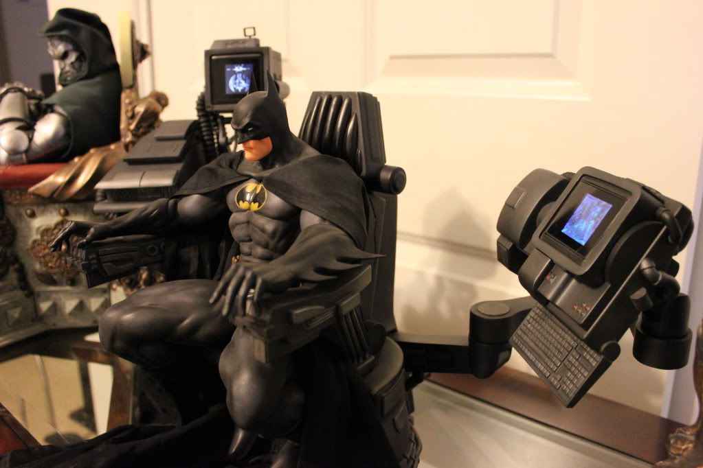 batman on throne statue