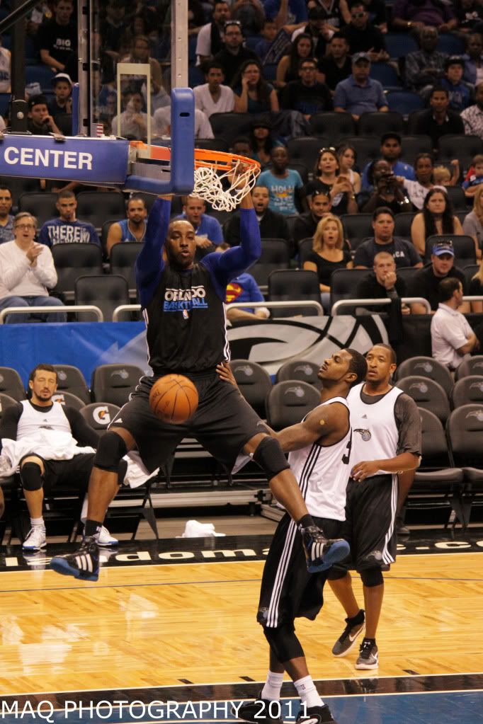 IMAGE: http://i1100.photobucket.com/albums/g410/ten_ounce/IMG_0614.jpg