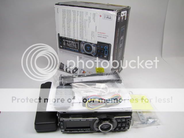 DUAL XHD7714 Car Audio Stereo HD Radio CD  WMA USB IPOD Bluetooth 