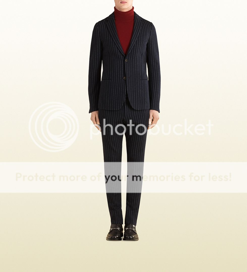 photo gucci--striped-jersey-soft-suit-product-1-19766231-2-297480303-normal.jpeg